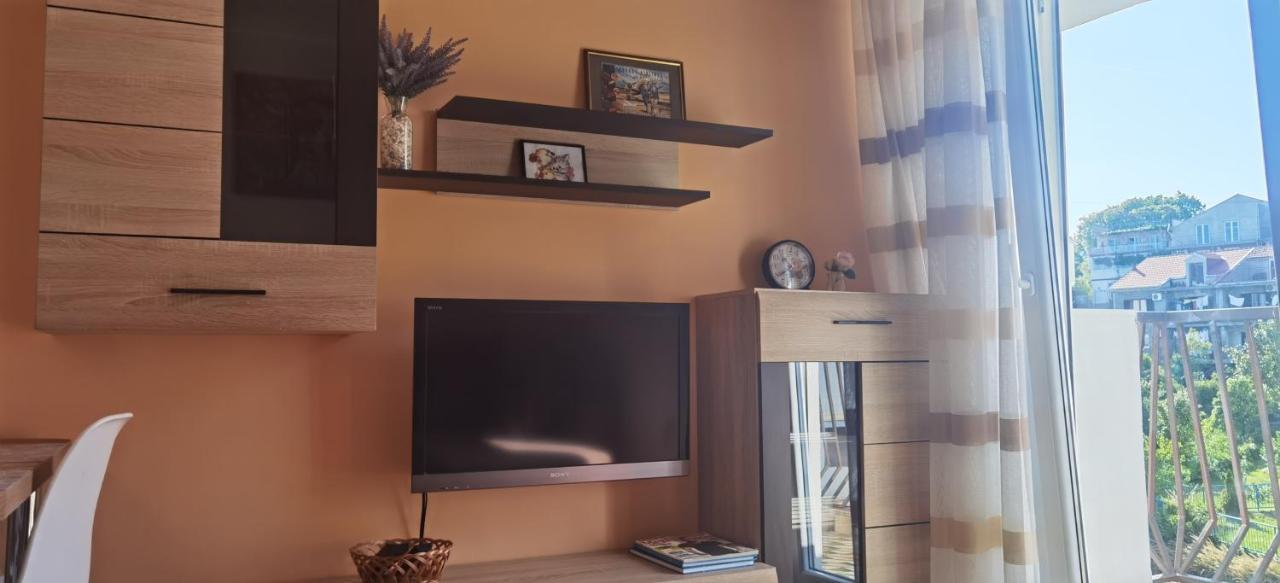 Dlx Apartman Adriatics Herceg Novi Kültér fotó